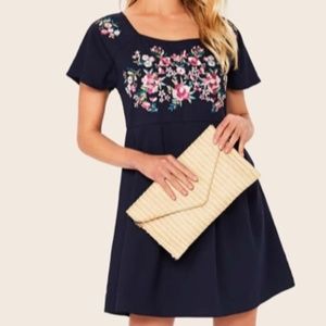 Embroidery Front Raglan Sleeve Smock Dress